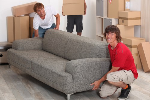 Local moving van service for homes and flats in Enfield